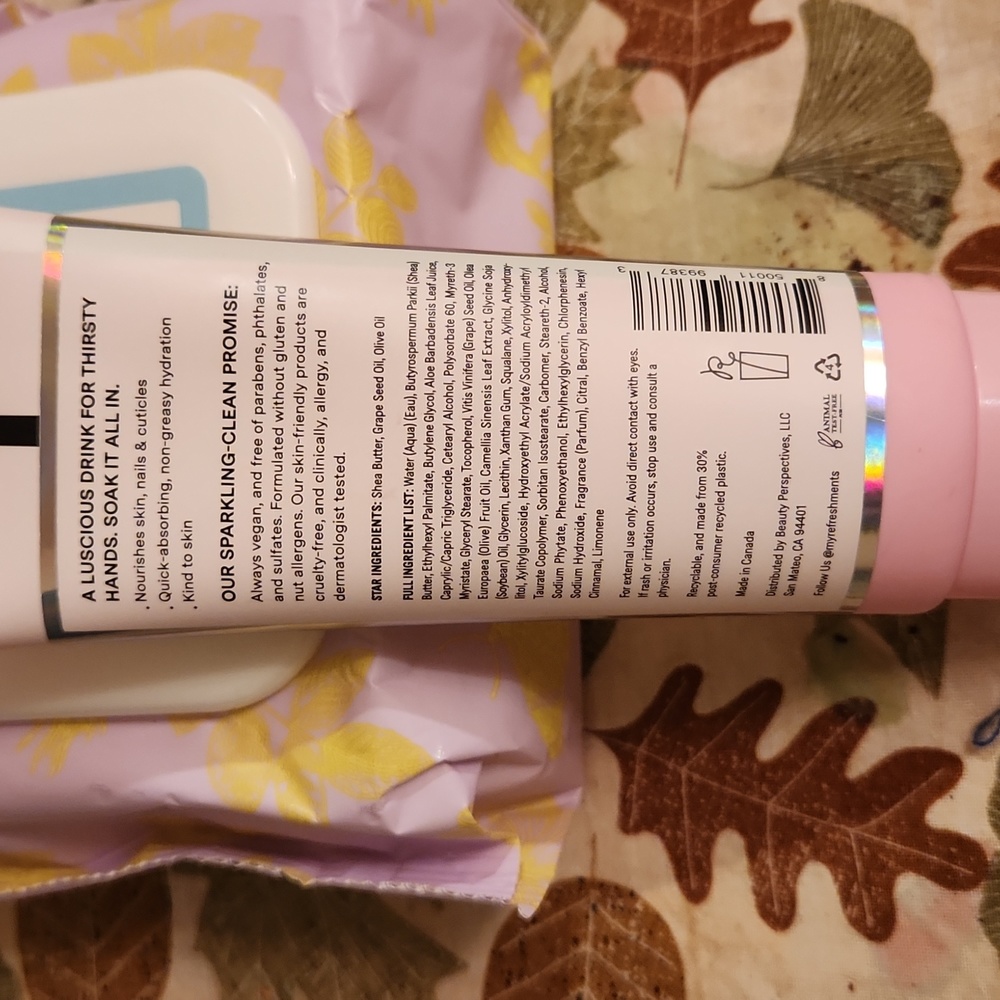 Skin care items - Picture 2 of 6